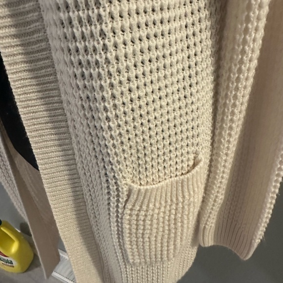 Soho Apparel Cream Chunky Knit Cardigan - Picture 4 of 5